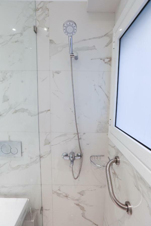 Luxury Studio In Ateny Zewnętrze zdjęcie